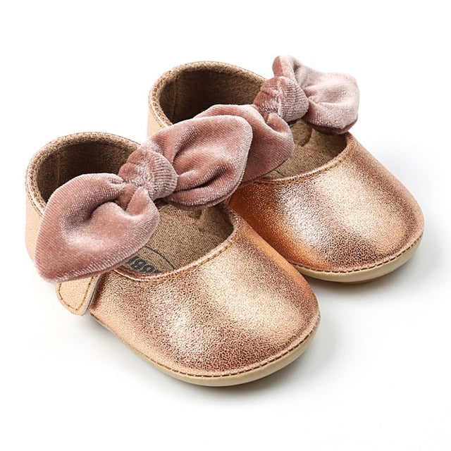 Red Bow soft soled Newborn Girls Sneaker Prewalker