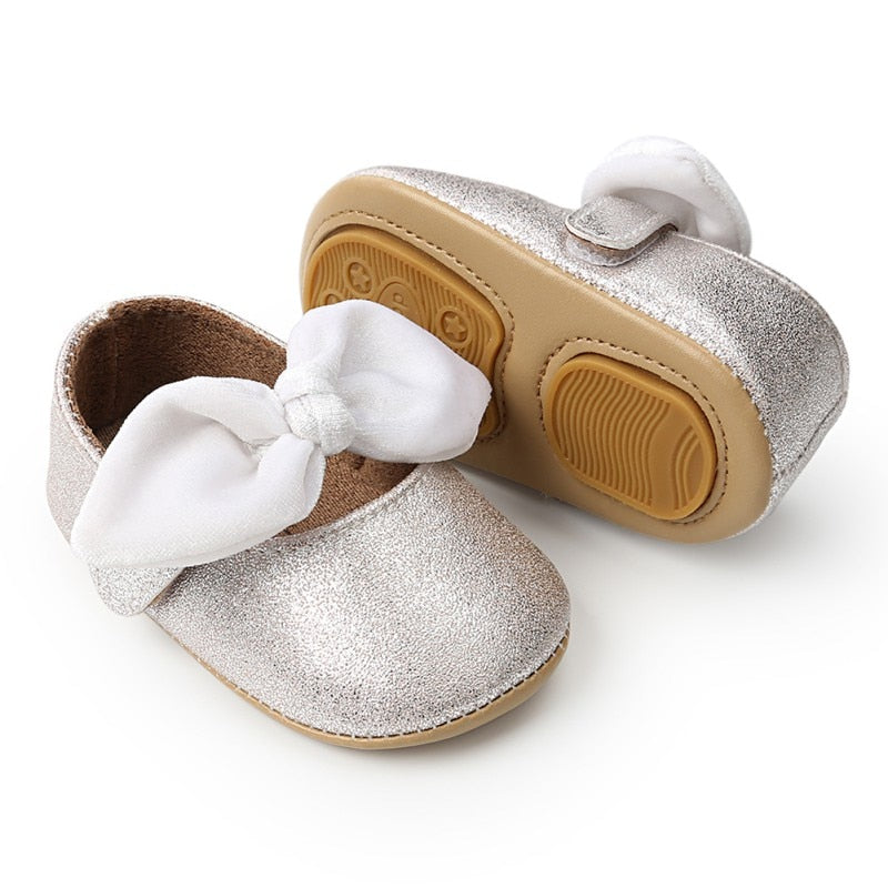 Red Bow soft soled Newborn Girls Sneaker Prewalker