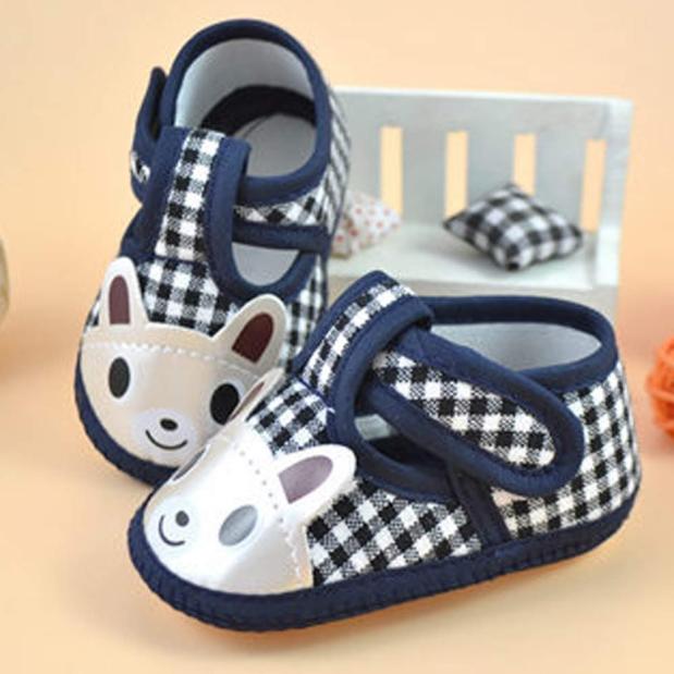 Baby Shoes Girl Canvas Sneaker  Soft Sole Crib comfortable Waliking